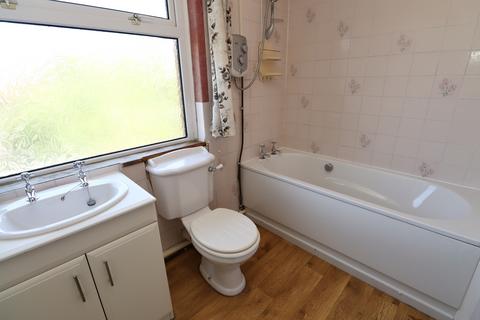 16 Middle Leigh, Street, BA16 0LB