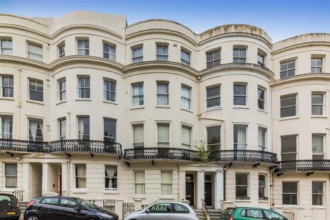 1 bedroom flat for sale, Lansdowne Place, Hove, East Sussex, BN3