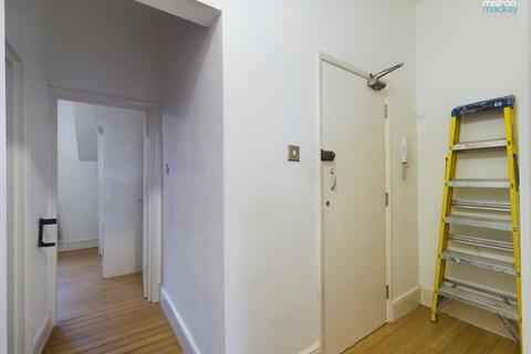 1 bedroom flat for sale, Lansdowne Place, Hove, East Sussex, BN3