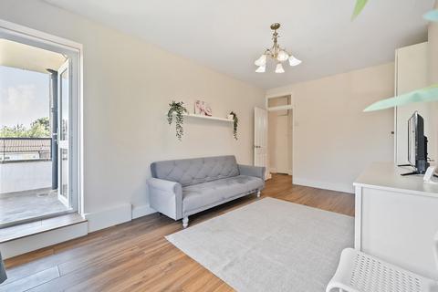 3 bedroom apartment for sale, Crawford Estate, London