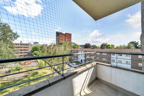 3 bedroom apartment for sale, Crawford Estate, London