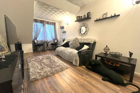 1 bedroom flat for sale, Bitterne Road East, Southampton SO18