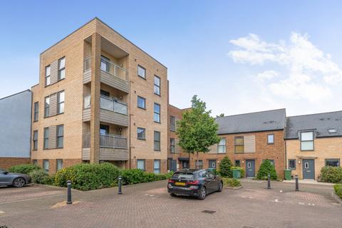 2 bedroom flat for sale, Laxton Close, Southampton SO19