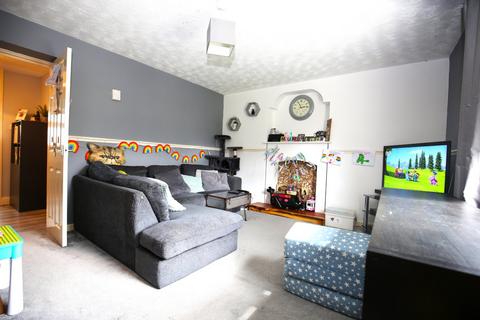 2 bedroom flat for sale, Leckford Close, Southampton SO18