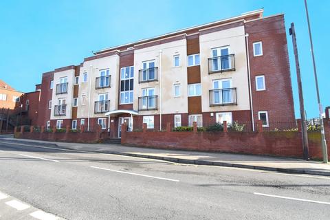 2 bedroom flat for sale, Quay Street, Fareham PO16