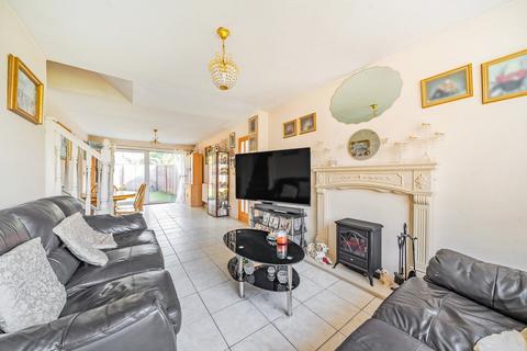 4 bedroom semi-detached house for sale, Glenbrook Walk, Hampshire PO14