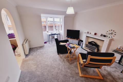 1 bedroom retirement property for sale, High Street, Hampshire PO16