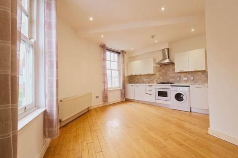 2 bedroom flat for sale, Brockhurst Road, Hampshire PO12