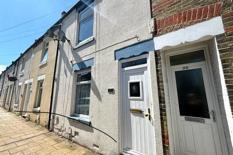 3 bedroom terraced house to rent, Leonard Road, Gosport PO12