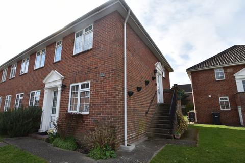 2 bedroom flat for sale, White Ladies Close, Havant PO9