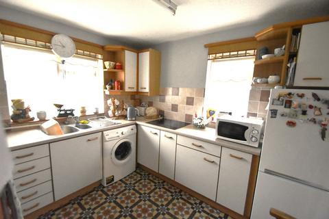 2 bedroom flat for sale, White Ladies Close, Havant PO9