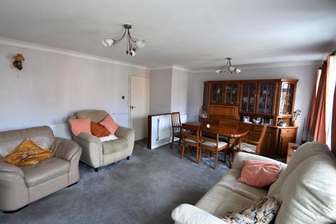 2 bedroom flat for sale, White Ladies Close, Havant PO9