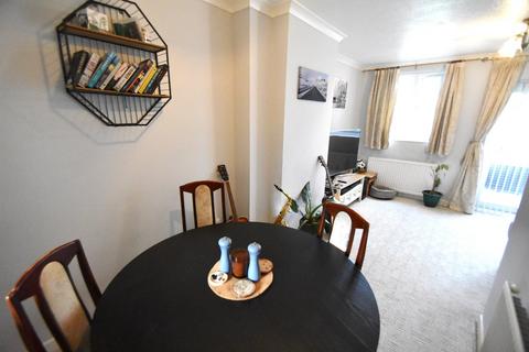 2 bedroom terraced house for sale, West Street, Hampshire PO9