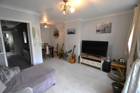 2 bedroom terraced house for sale, West Street, Hampshire PO9