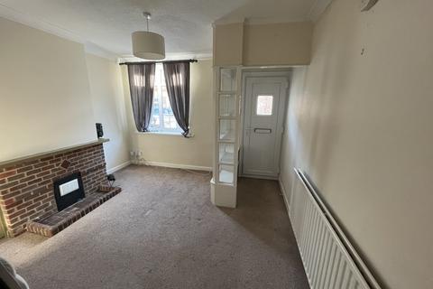 2 bedroom house to rent, Sultan Road, Emsworth PO10