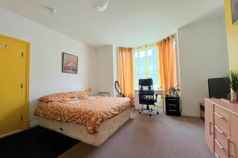 1 bedroom flat for sale, Powerscourt Road, Portsmouth PO2