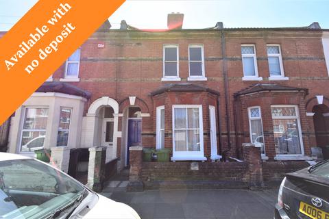 3 bedroom terraced house to rent, Clive Road, Portsmouth PO1