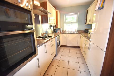 3 bedroom semi-detached house for sale, Brook Lane, Southampton SO31