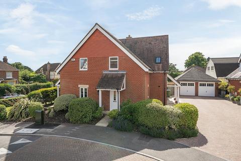 4 bedroom detached house for sale, Hillside Mews, Southampton SO31