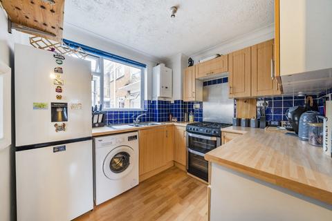 2 bedroom flat for sale, Outram Road, Hampshire PO5