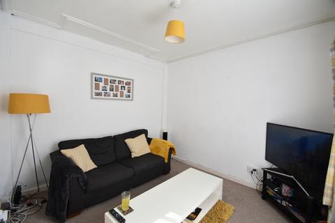 3 bedroom terraced house to rent, Eton Road, Southsea PO5