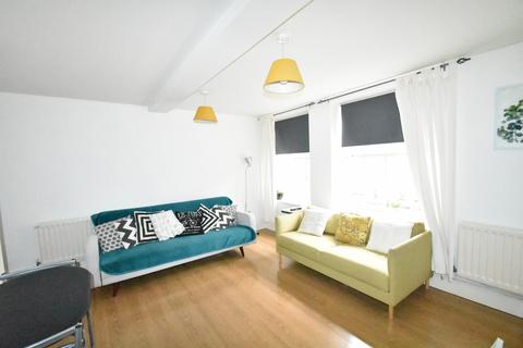 2 bedroom flat to rent, Landport Terrace, Portsmouth PO1