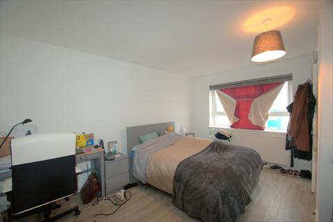 3 bedroom flat to rent, Sackville Street, Southsea PO5