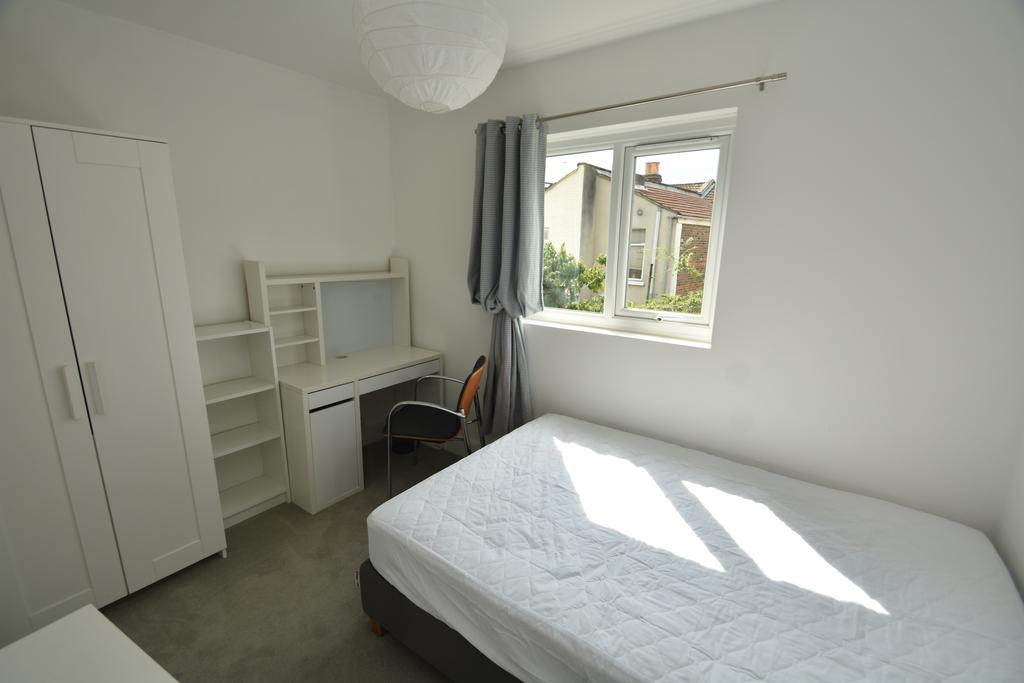 Photo 09
