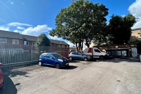 1 bedroom flat for sale, Shirley Road, Southampton SO15