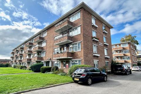 1 bedroom flat for sale, Shirley Road, Southampton SO15