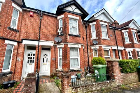 3 bedroom terraced house for sale, Malmesbury Road, Southampton SO15