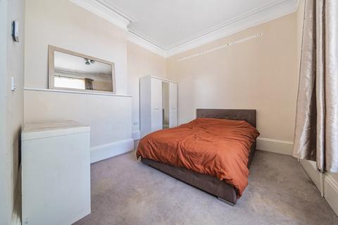 2 bedroom flat for sale, Colby Street, Southampton SO16