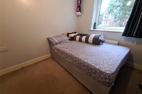 2 bedroom flat to rent, Regents Park Road, Southampton SO15