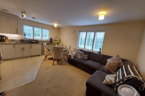 2 bedroom flat for sale, Oak Leaf Way, Waterlooville PO8