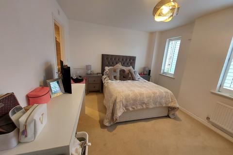 2 bedroom flat for sale, Oak Leaf Way, Waterlooville PO8