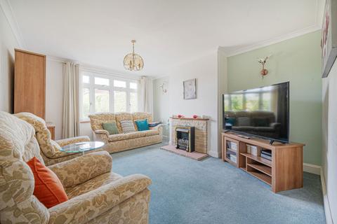 25 Croft Road, Oakley, Basingstoke, RG23 7LA