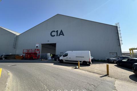 Industrial unit to rent, Unit C1A Thurrock Commercial Centre, Kerry Avenue, Purfleet, RM15 4YA