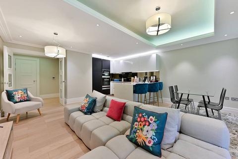 2 bedroom flat for sale, Chambers Park Hill, West Wimbledon, London, SW20