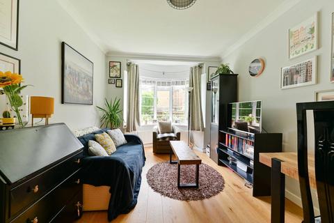 1 bedroom flat for sale, Wyke Road, Raynes Park, London, SW20
