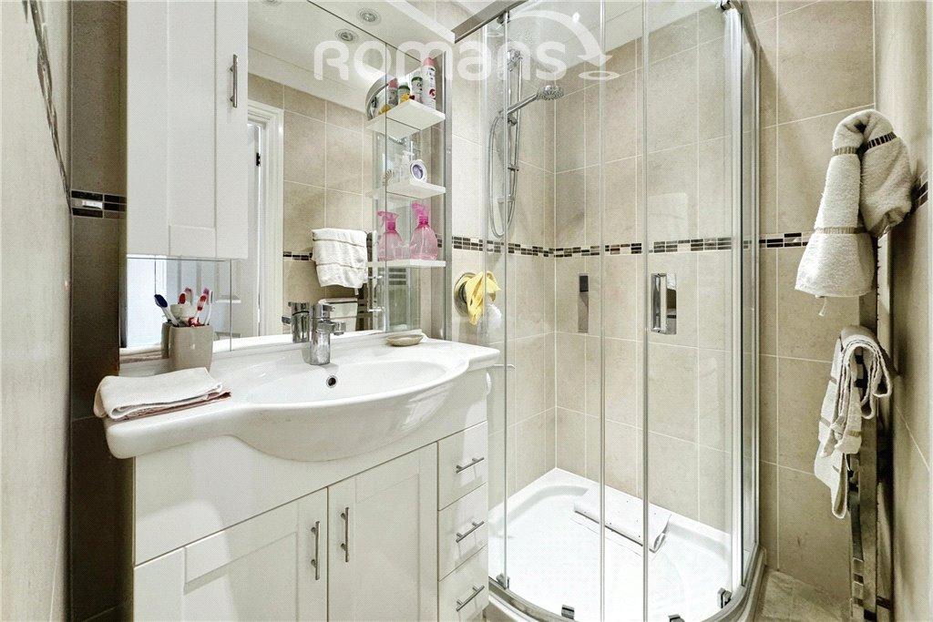 Master En-Suite