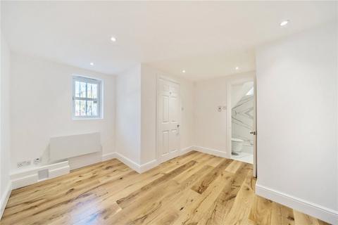 1 bedroom detached house for sale, Lizban Street, London