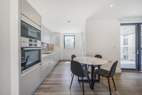 2 bedroom flat to rent, Junpier Crescent London SE10