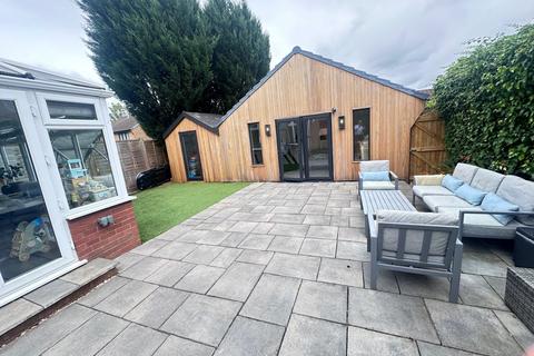 37 Kennet Close, West End, Southampton, SO18 3JY