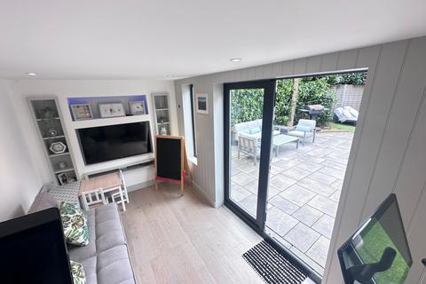 37 Kennet Close, West End, Southampton, SO18 3JY