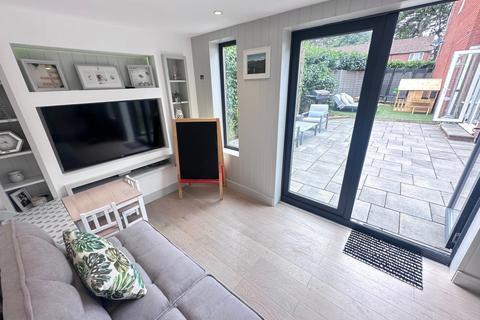 37 Kennet Close, West End, Southampton, SO18 3JY