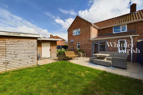 4 bedroom semi-detached house for sale, Willbye Avenue, Diss