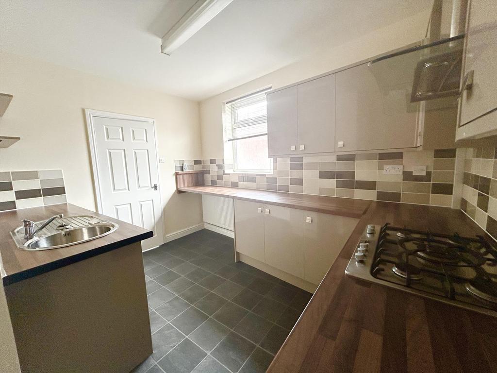 Kitchen 1