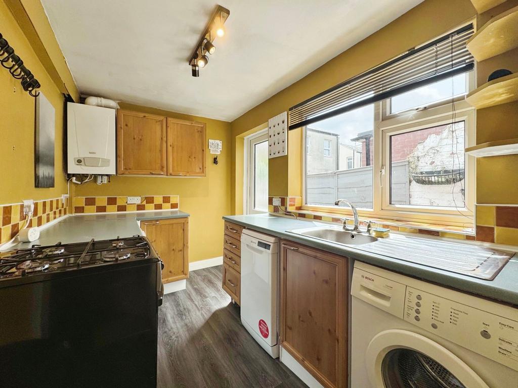 Kingsmill Avenue, Levenshulme, Manchester, M19 - View 4