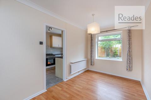 3 bedroom semi-detached house for sale, Forest Drive, Broughton CH4 0