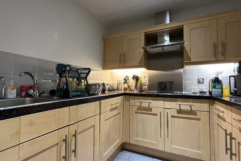 1 bedroom apartment to rent, Londinium Tower, Mansell Street, Aldgate, London, E1